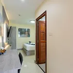 Square One Hotel Patong