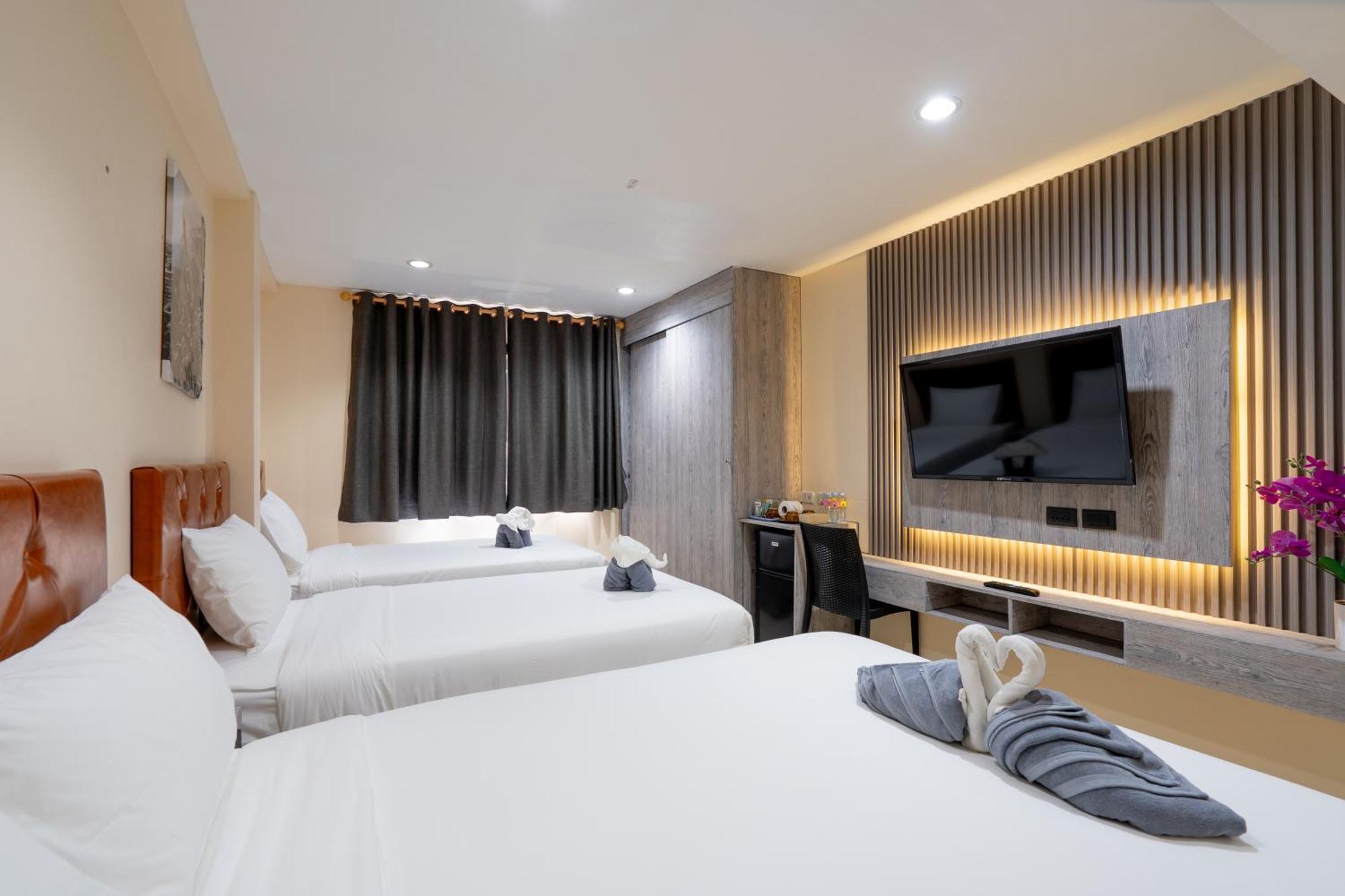 Square One Patong